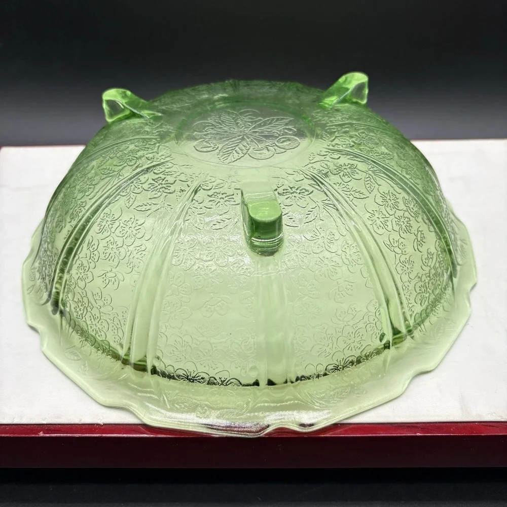 Vintage Uranium Vaseline Glass Bowl 10